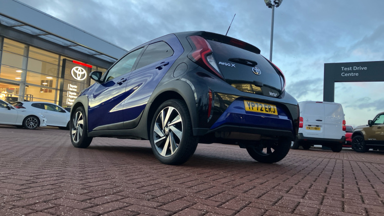 Toyota Aygo X 1.0 VVT-i Edge 5dr Petrol Hatchback
